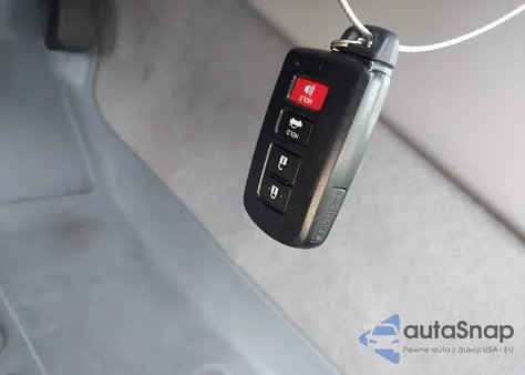 2013 Toyota Camry Xle z USA, uszkodzony, nr VIN 4T4BF1FK1DR336472